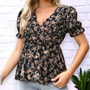 🆕️ Floral Chic Blouse 🌸 Light & Airy Fabric ☀️ Elegant Lantern Sleeves ✨